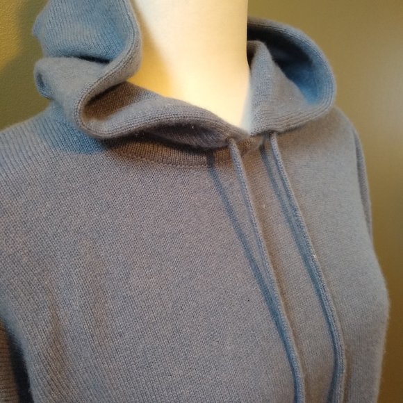 Johnstons of Elgin Sweaters - Sweater Hoodie